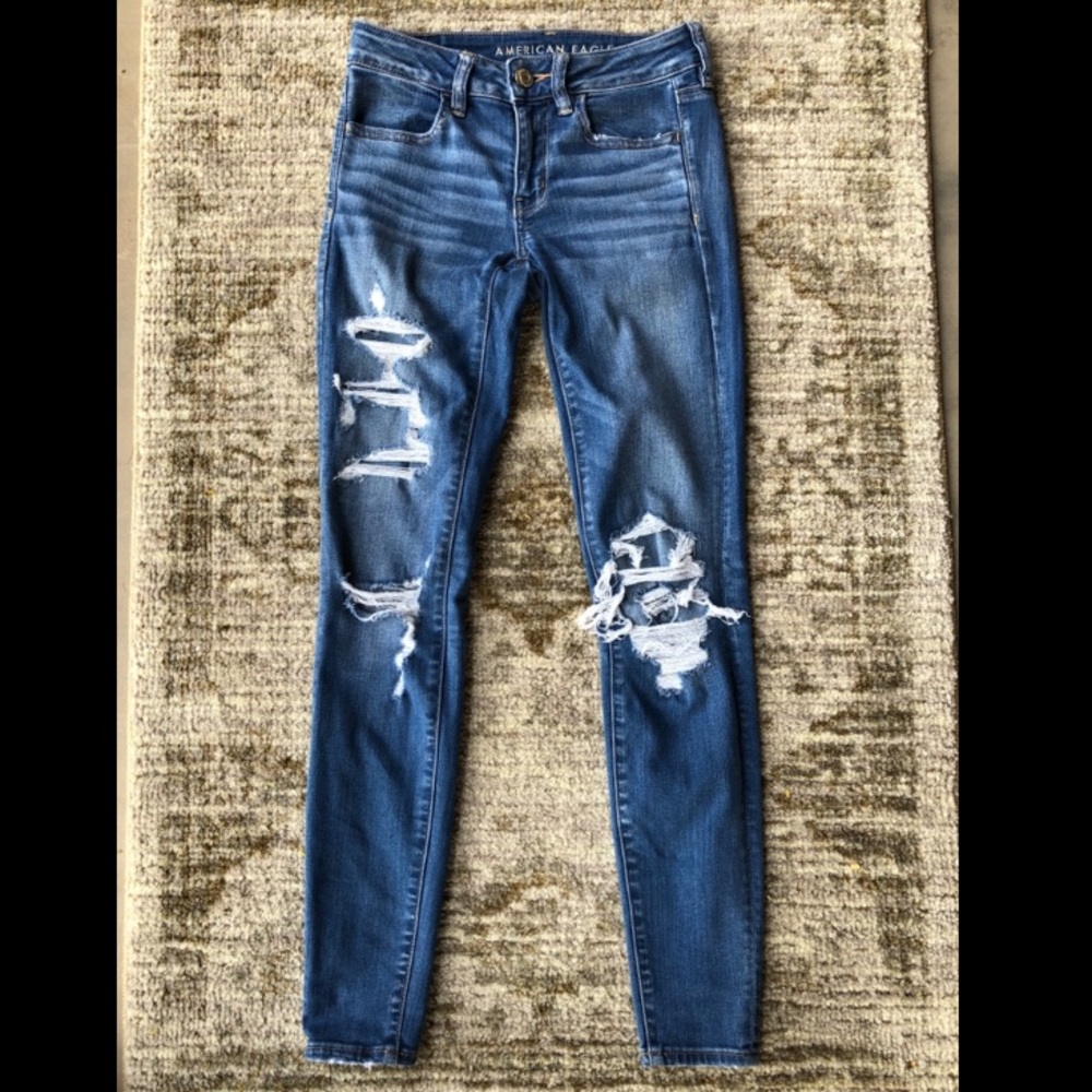American Eagle Distressed Skinny Jeans